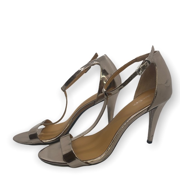 Calvin Klein Heals Size 8 - Picture 3 of 6